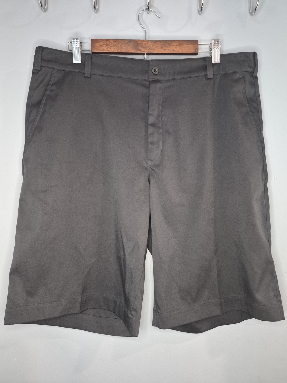 Nike Men's Classic Black Tour Performance Golf Shorts